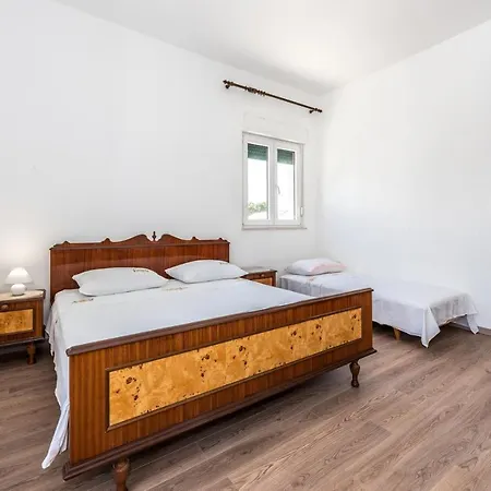 Marijan * Brodarica (Zadar)